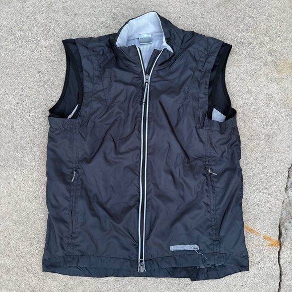 Vintage Nike Running Vest Lightweight Full Zip Up Women's Size S (4-6) Black - Picture 1 of 8